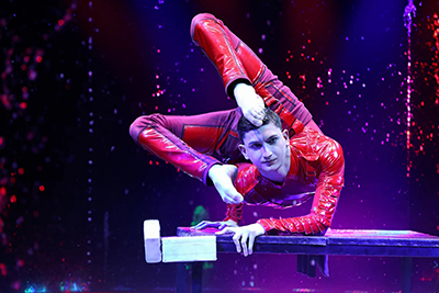 Atemberaubende Akrobatik aus China